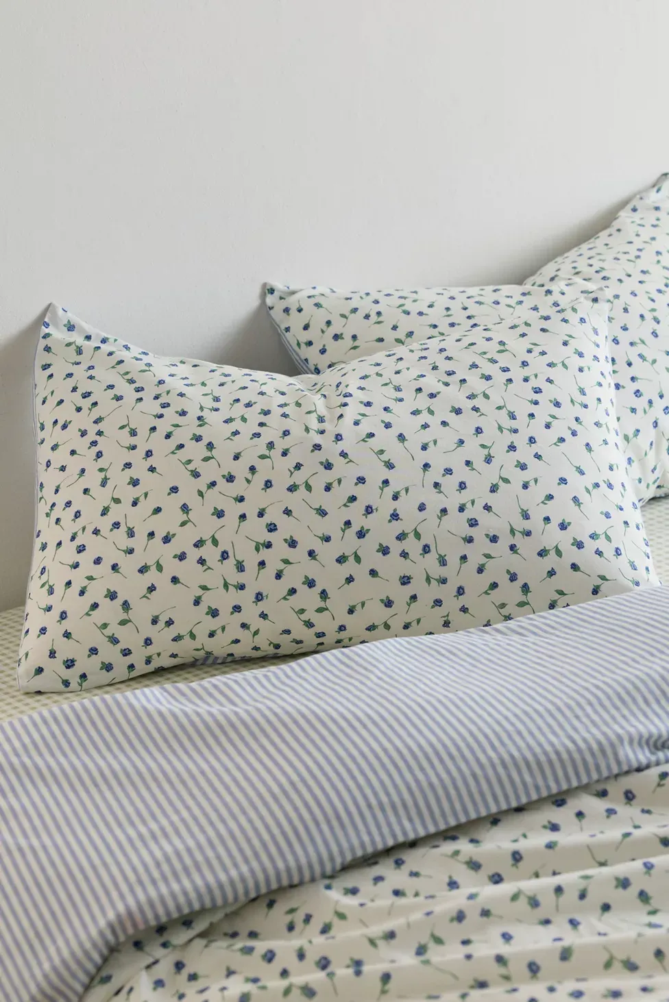 Maise Floral Patterned Reversible Sham Set - Blue Flora/Stripe