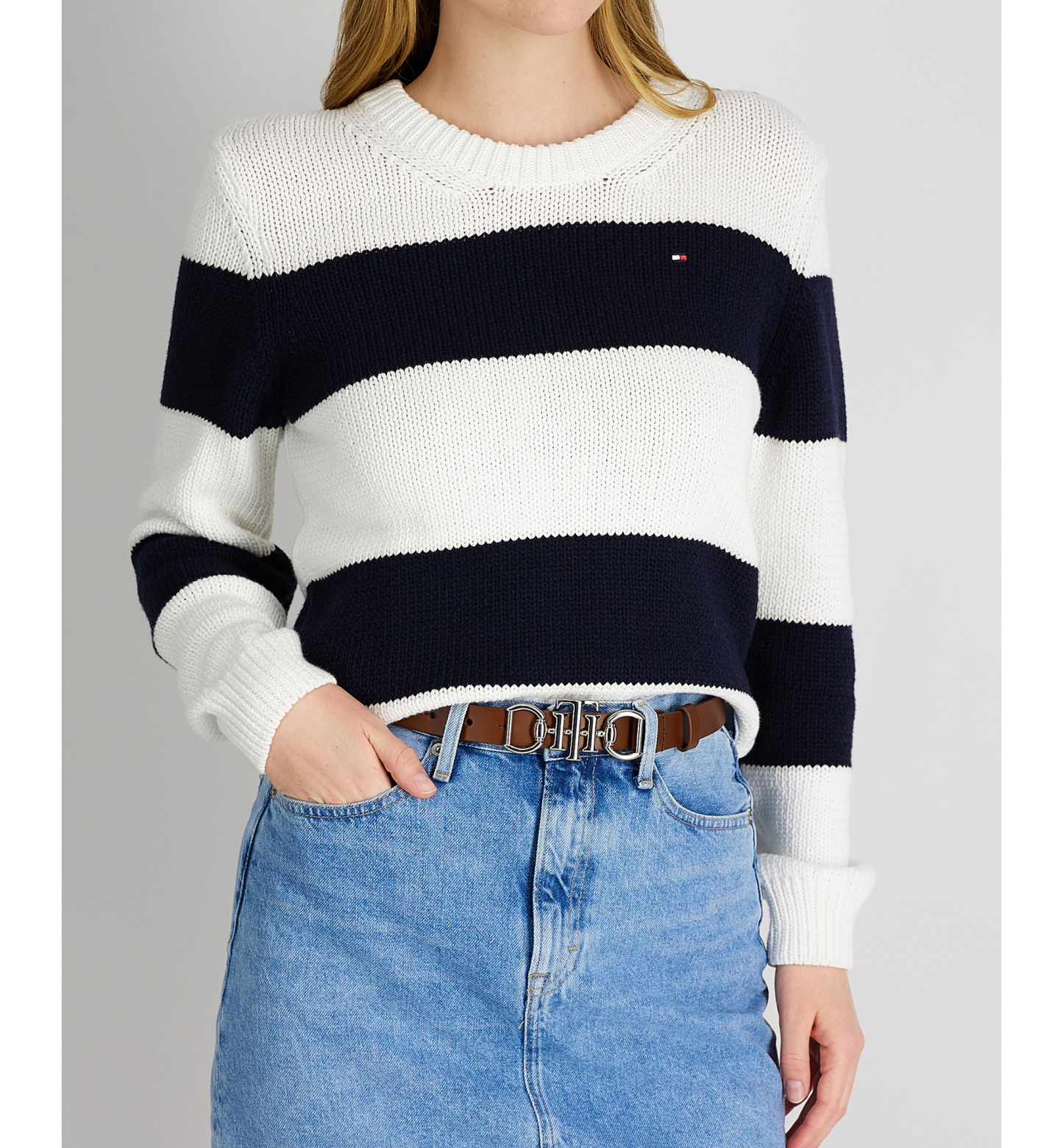 Tommy Hilfiger Women's Skinny Double Ended Horsebit Buckle Dress Casual Belt - Cognac