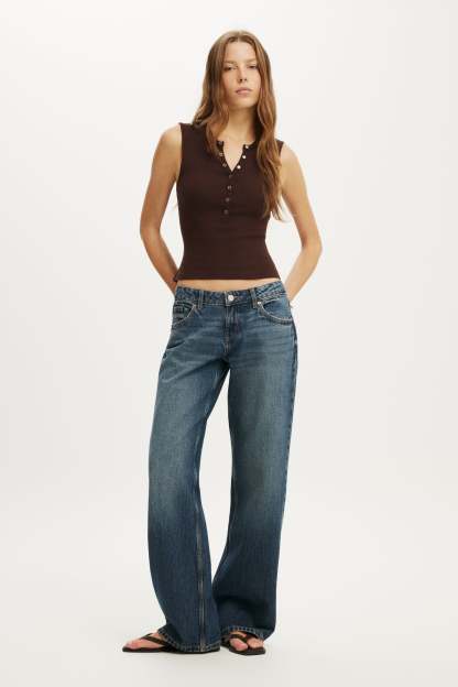 Blake Henley Tank, DARK OAK - example image 2