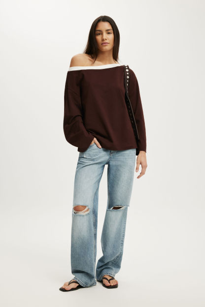 Boxy Off Shoulder Long Sleeve, DARK OAK/VINTAGE WHITE BAND - example image 2