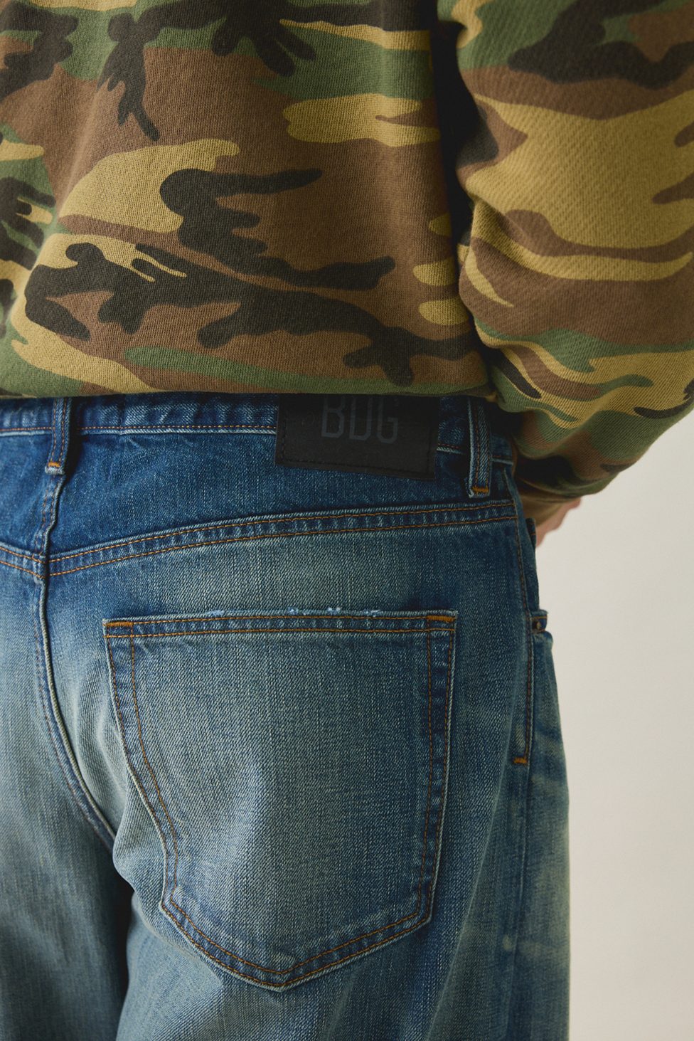 BDG Nitro Baggy Fit Jeans - Ghost Wash