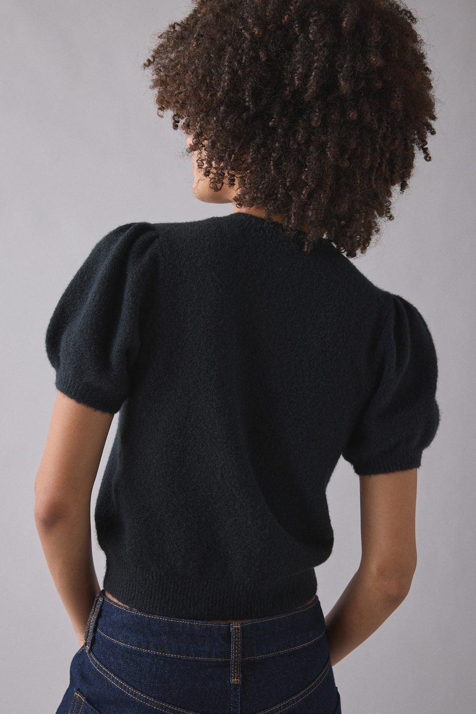 Kimchi Blue Kate Puff Short Sleeve Cardigan - Black