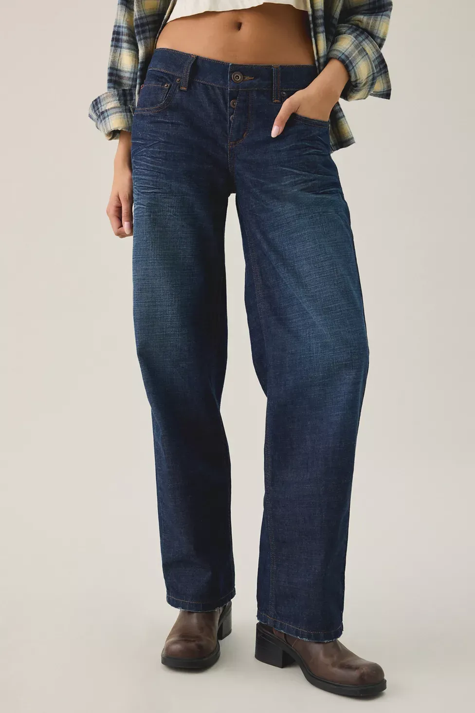 BDG Alto Ultimate Low-Rise Straight Jeans - Rinse