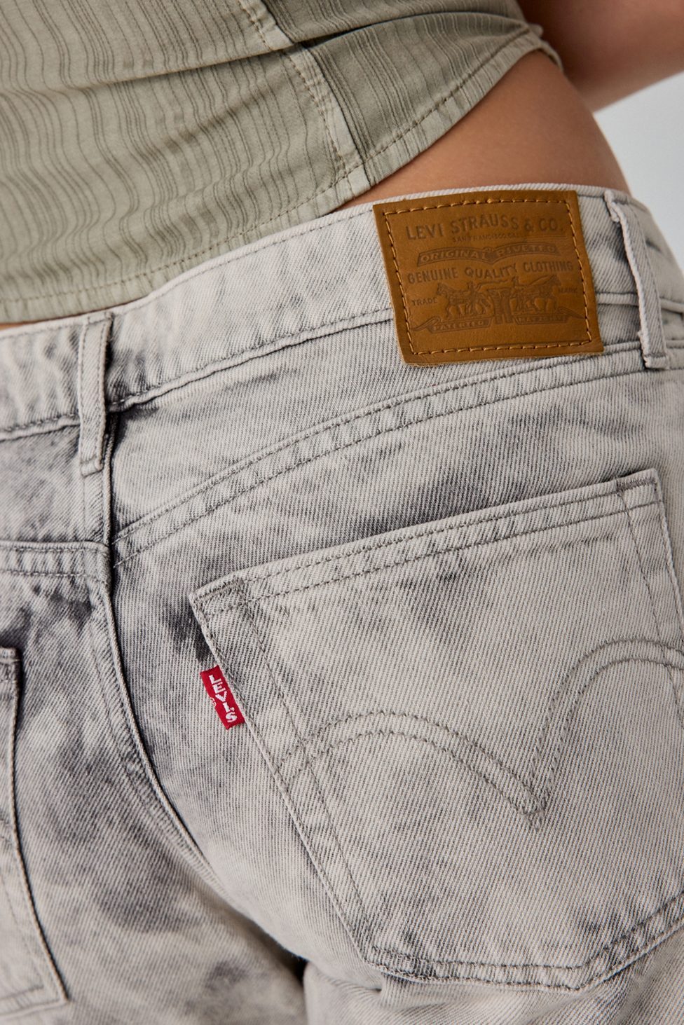 Levi’s® Low Loose Jeans - Soft Smoke LB