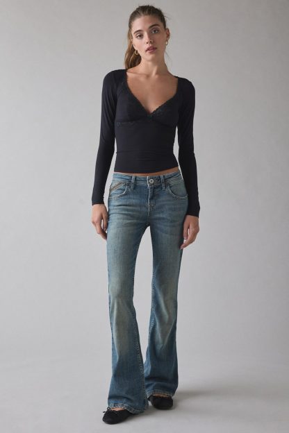 BDG Brooke Low-Rise Flare Jeans - Vintage Denim Medium