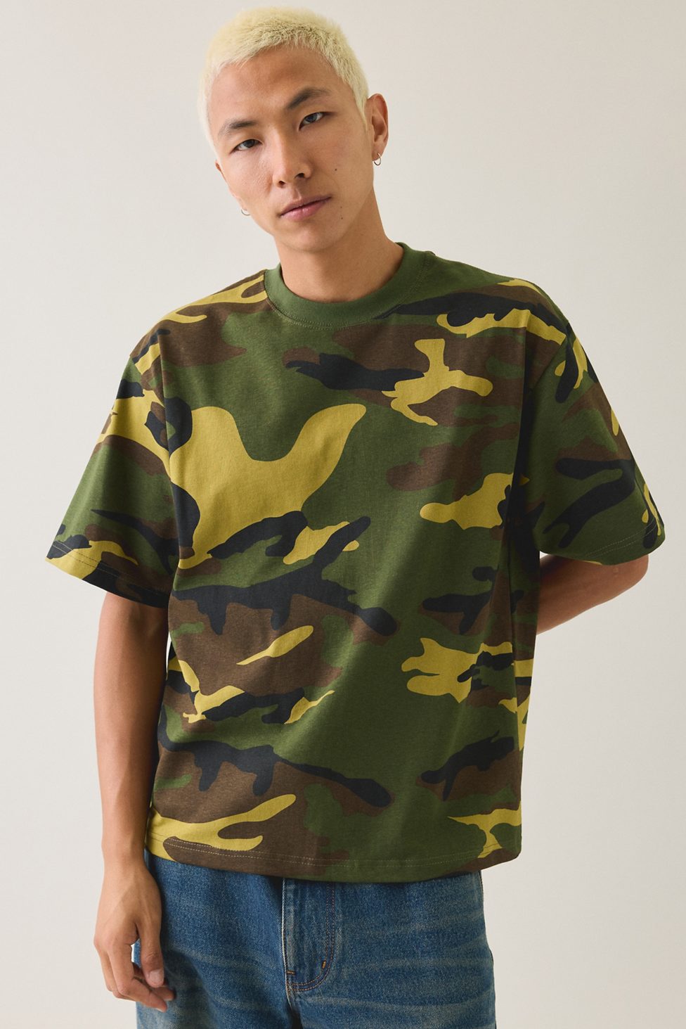 Shaka Wear 7.5oz Heavyweight Cropped Tee - Camo