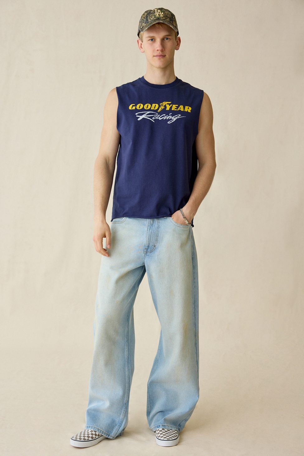 BDG Nitro Baggy Fit Jeans - Sandbar