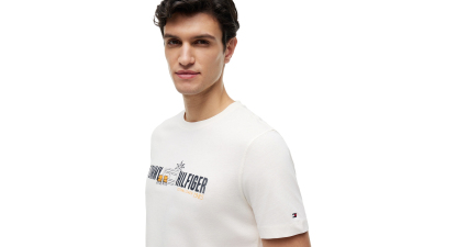 Tommy Hilfiger Men's Summer Chest Graphic Regular-Fit T-Shirt - Ivory Petal