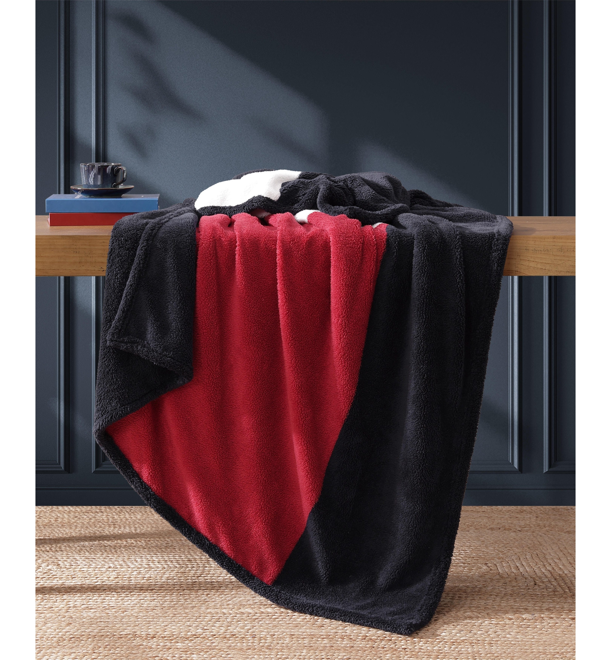 Tommy Hilfiger Iconic Flag Sherpa Throw, 70" x 50" - Multi