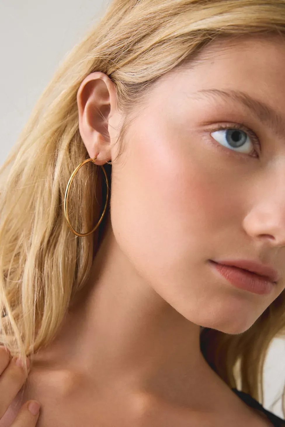 City Girl Waterproof Medium Hoop Earrings - Gold