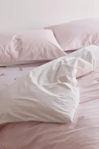 Jordan Reversible Piped Edge Cotton Percale Duvet Cover - Ballet Slipper/Sugar Swizzle