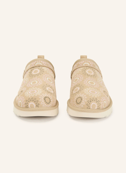 UGG Slipper CLASSIC MICRO SUN STITCH – BEIGE / ROSA / CREME