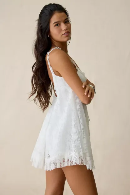 UO Primrose Lace Babydoll Romper - Ivory