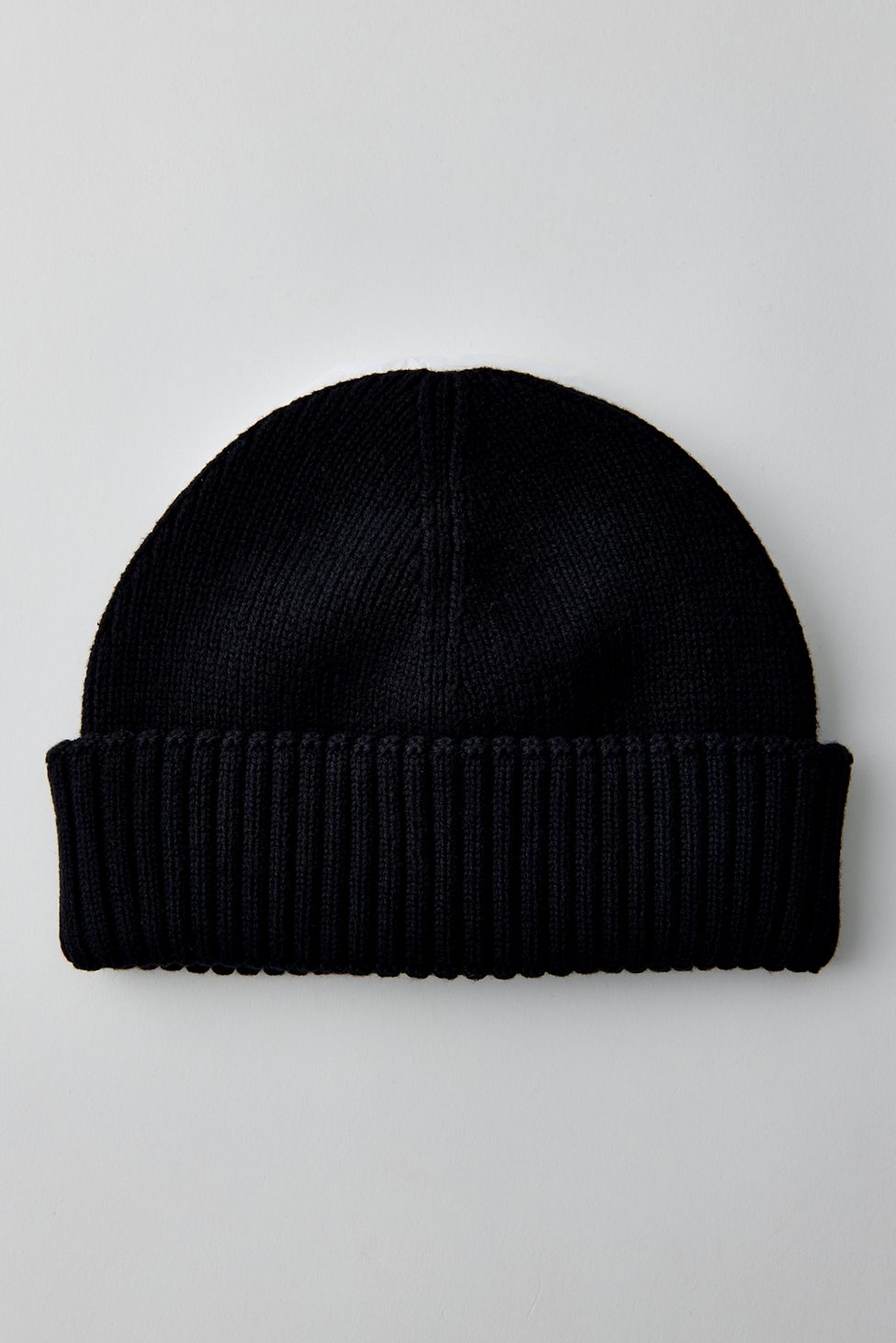 Clean Short Roll Beanie - Black