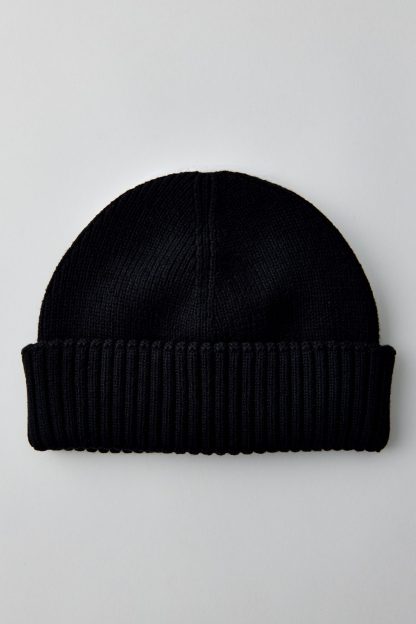 Clean Short Roll Beanie - Black