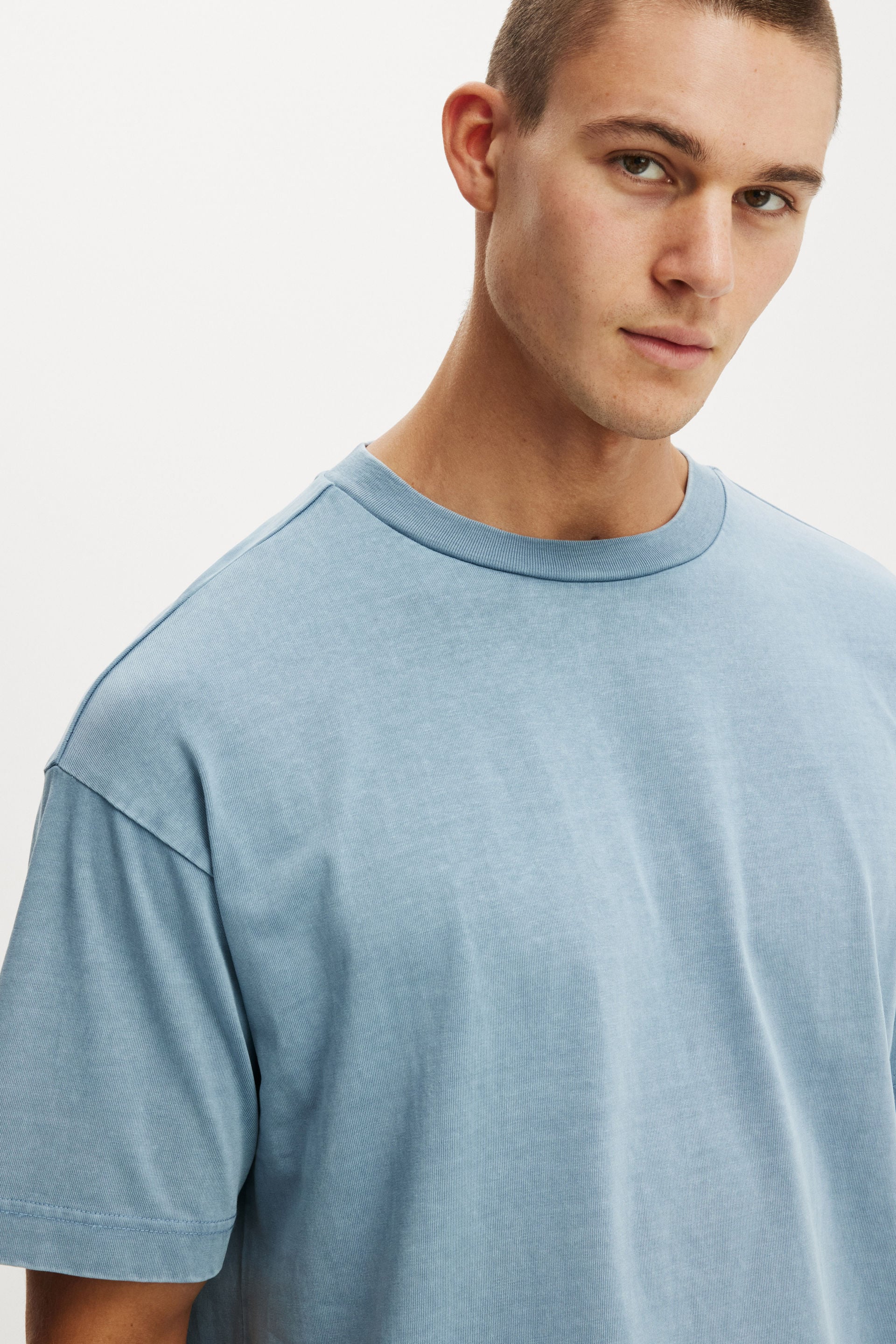 Box Fit T-Shirt, CHALK BLUE WASH - example image 4