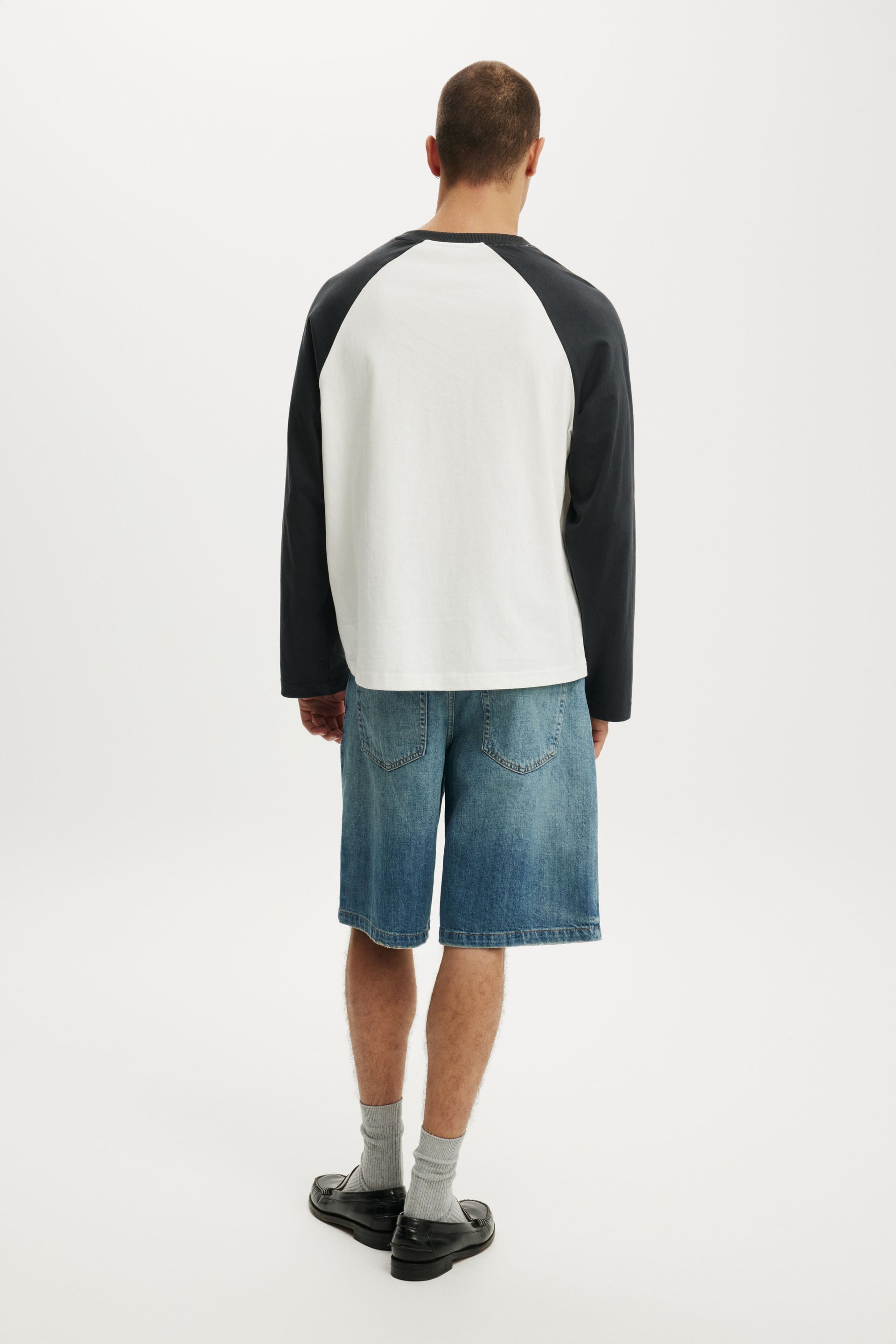 Baggy Denim Short, TRANSMISSION BLUE - example image 3