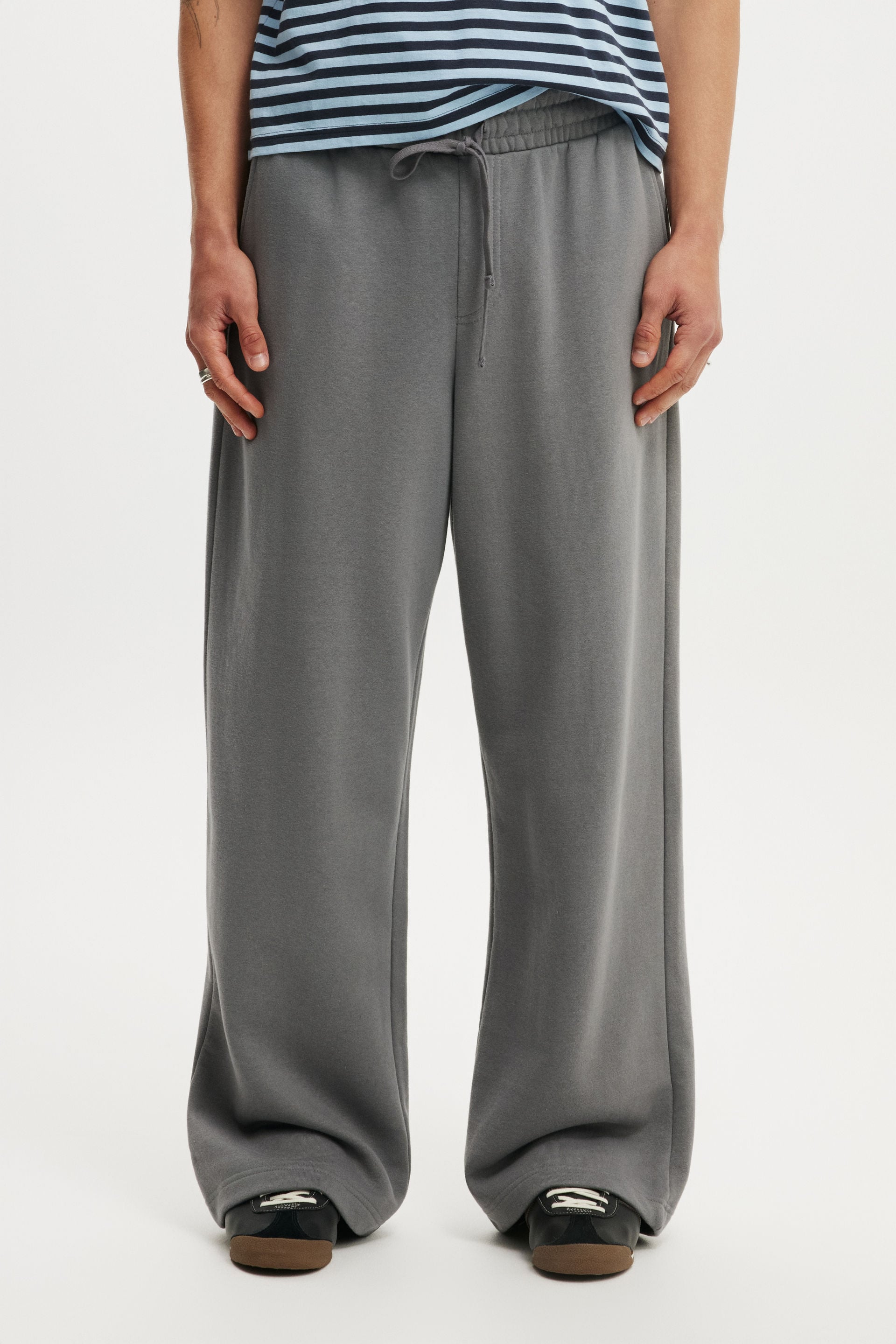 Super Baggy Track Pant, SLATE STONE - example image 2