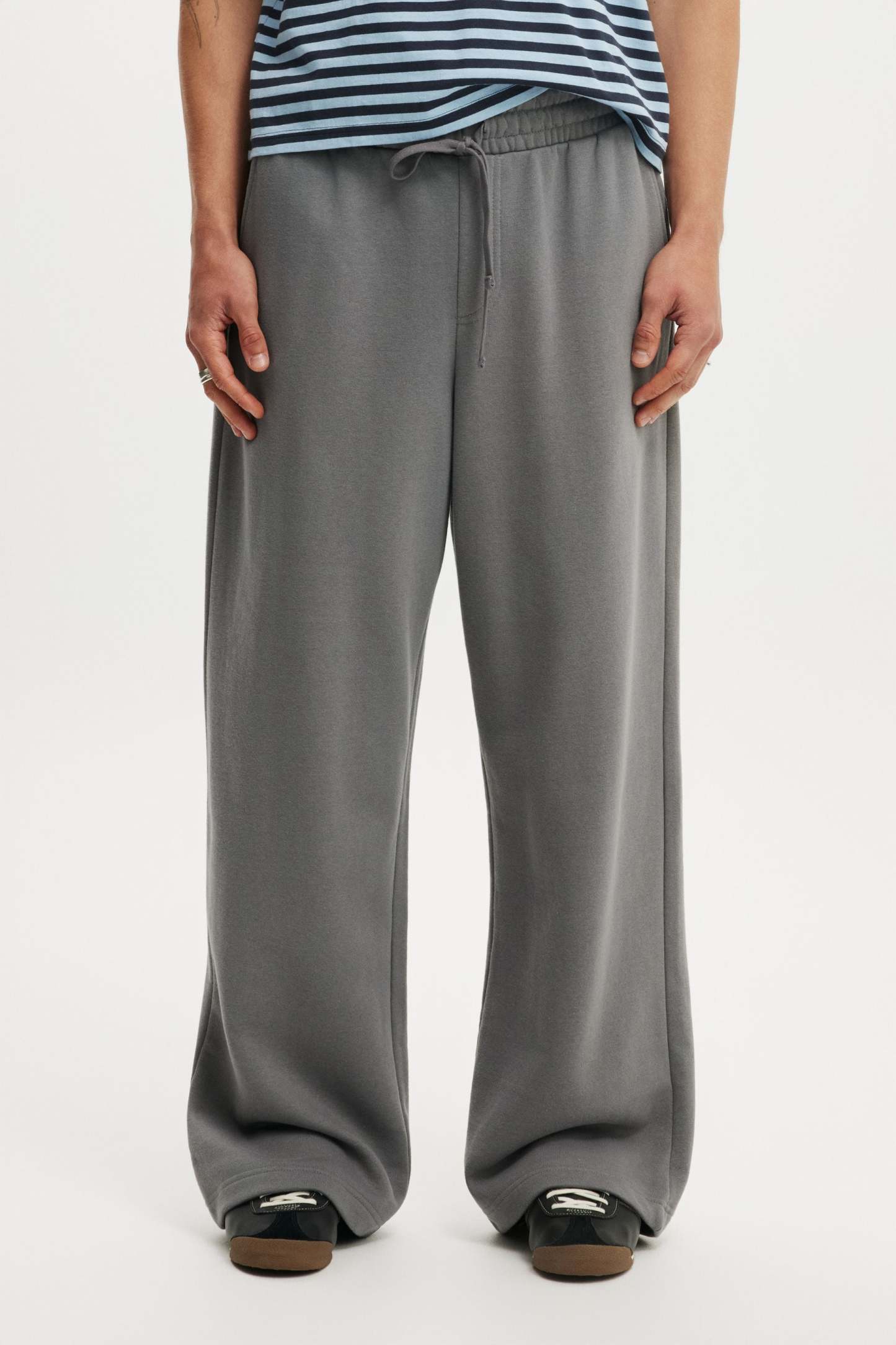 Super Baggy Track Pant, SLATE STONE - example image 2