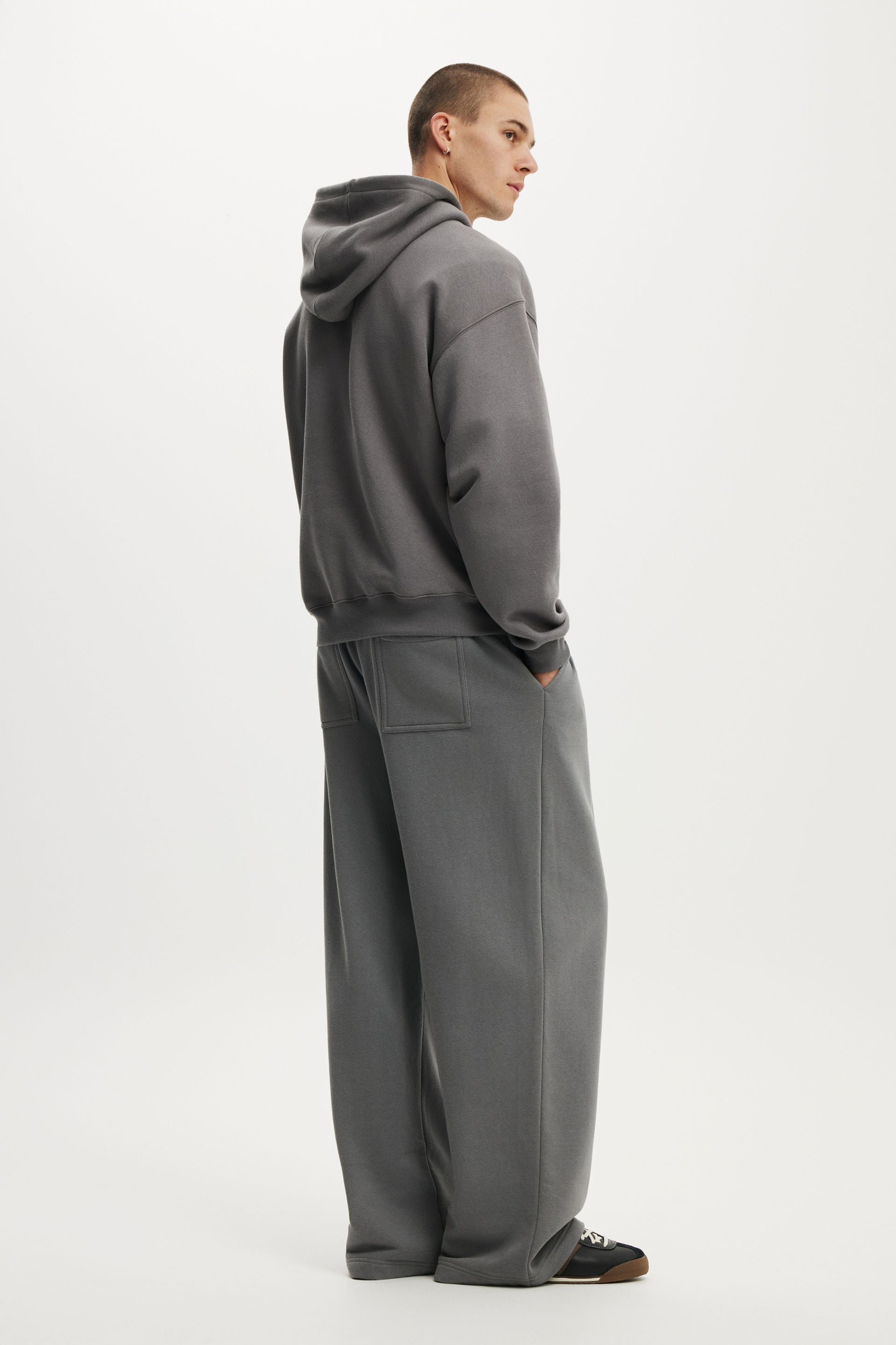 Super Baggy Track Pant, SLATE STONE - example image 4
