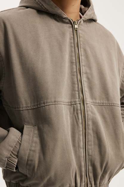 Cropped Hooded Bomber, WASHED CHOCOLATE - example image 4