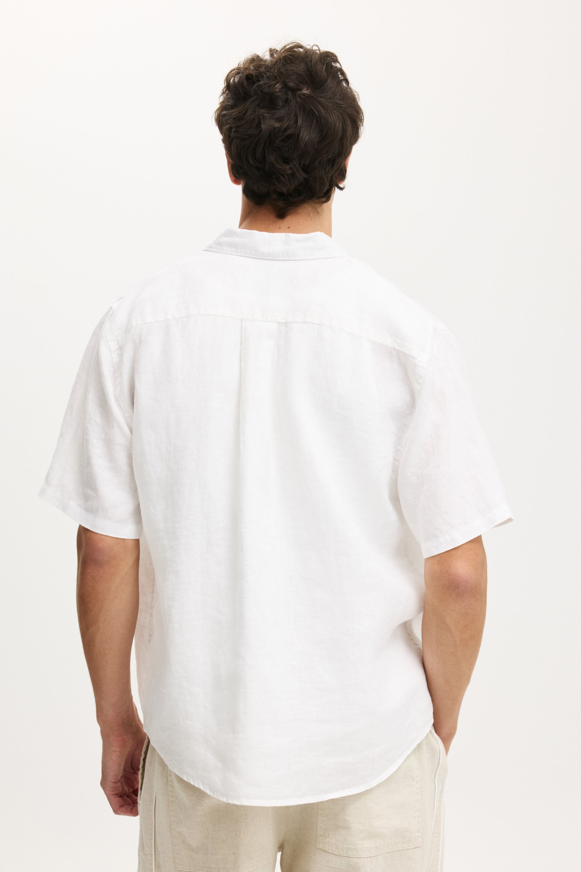Relaxed Linen Short Sleeve Shirt, WHITE - example image 3