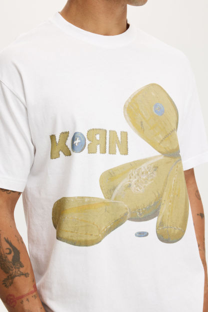 Everyday Fit Exclusive Music T-Shirt, LCN COR WHITE / KORN - ISSUES DOLL - example image 4