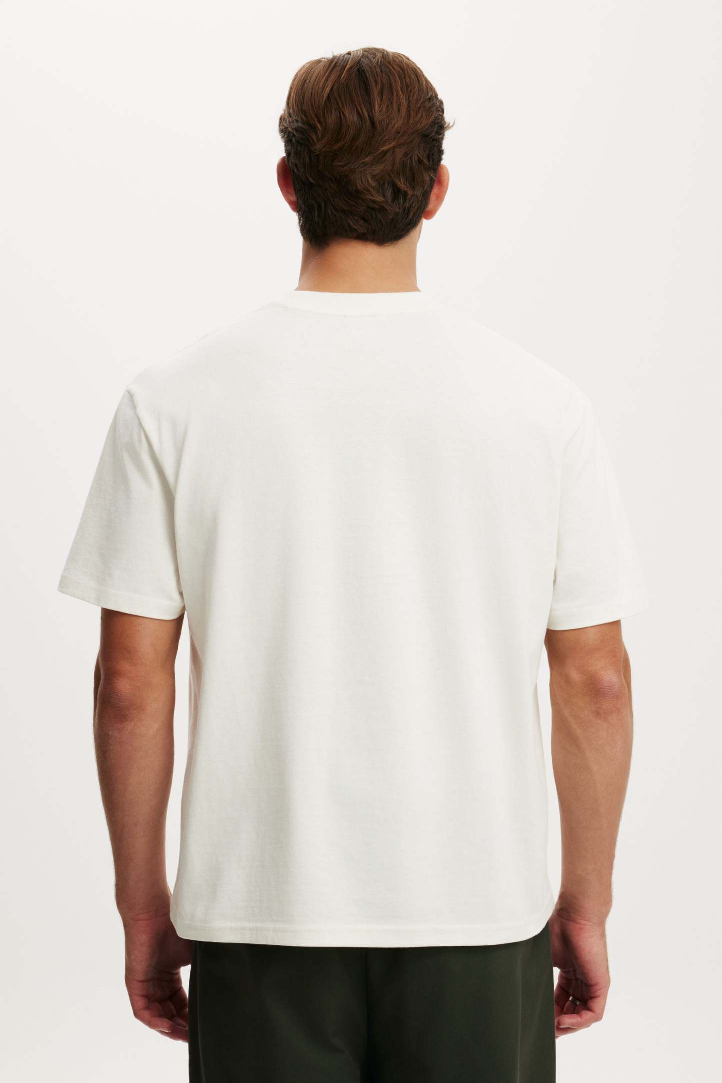 Everyday Fit Graphic T-Shirt, CHALK WHITE / FAIRWAY FITTINGS - example image 3