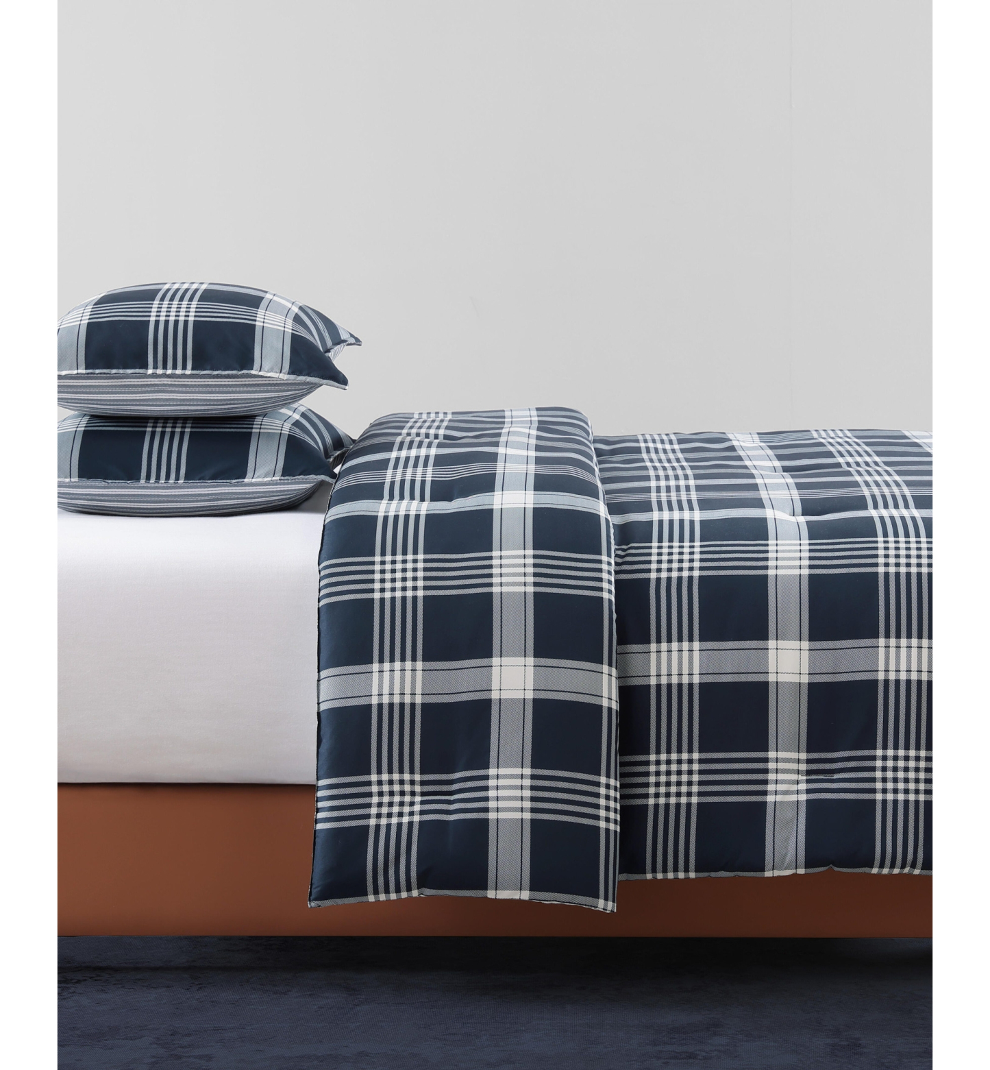Tommy Hilfiger Huntingdon Plaid Washed Microfiber Comforter Sets - Core Navy