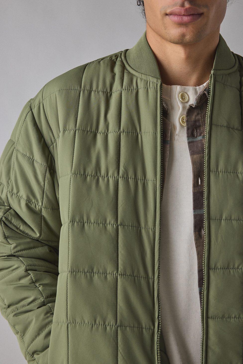 BDG Quilted Bomber Jacket - Green