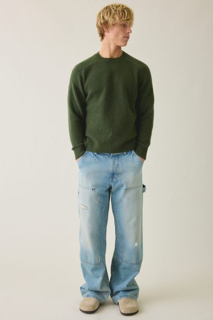 UO Core Crew Ultra-Soft Yarn Crew Neck Sweater - Olive