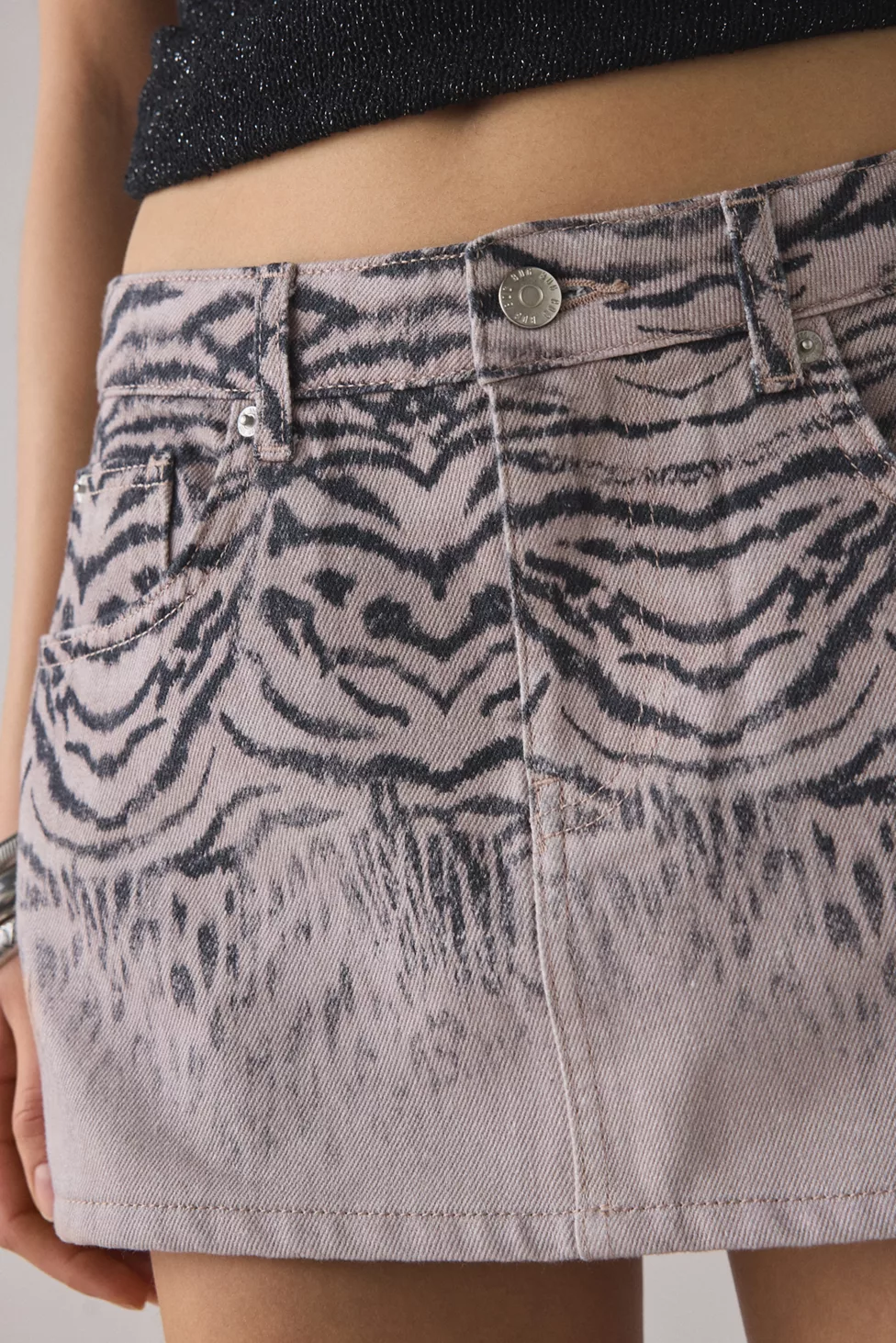 BDG Onna Denim Micro Mini Skirt - Purple Animal Print