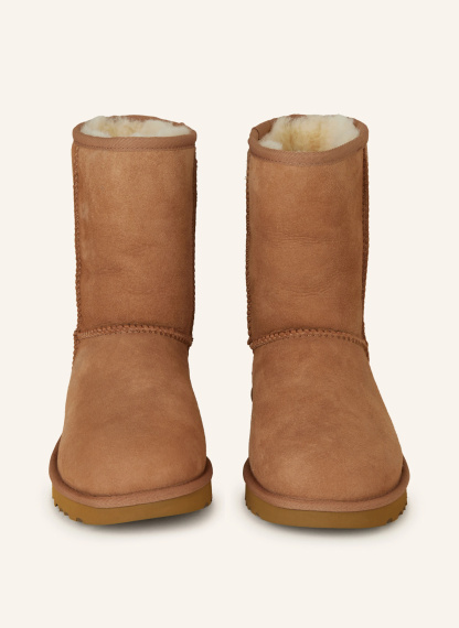 UGG Boots CLASSIC SHORT II – COGNAC