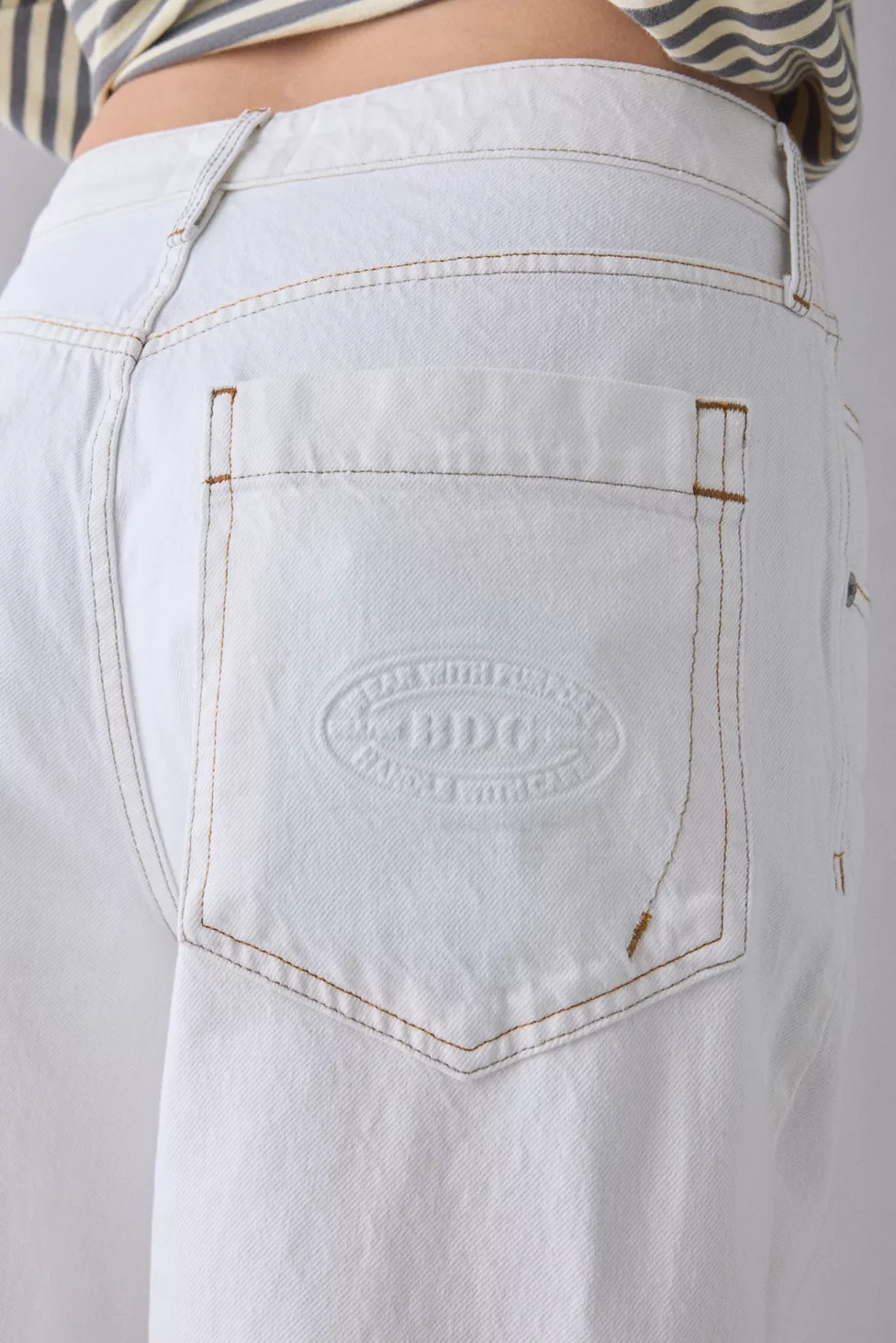 BDG Jaya Baggy Boyfriend Jeans - Off White