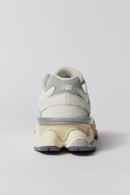 New Balance 9060 Sneakers - Sea Salt