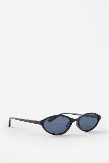 Ashlyn Slim Line Sunglasses, BLACK - example image 3