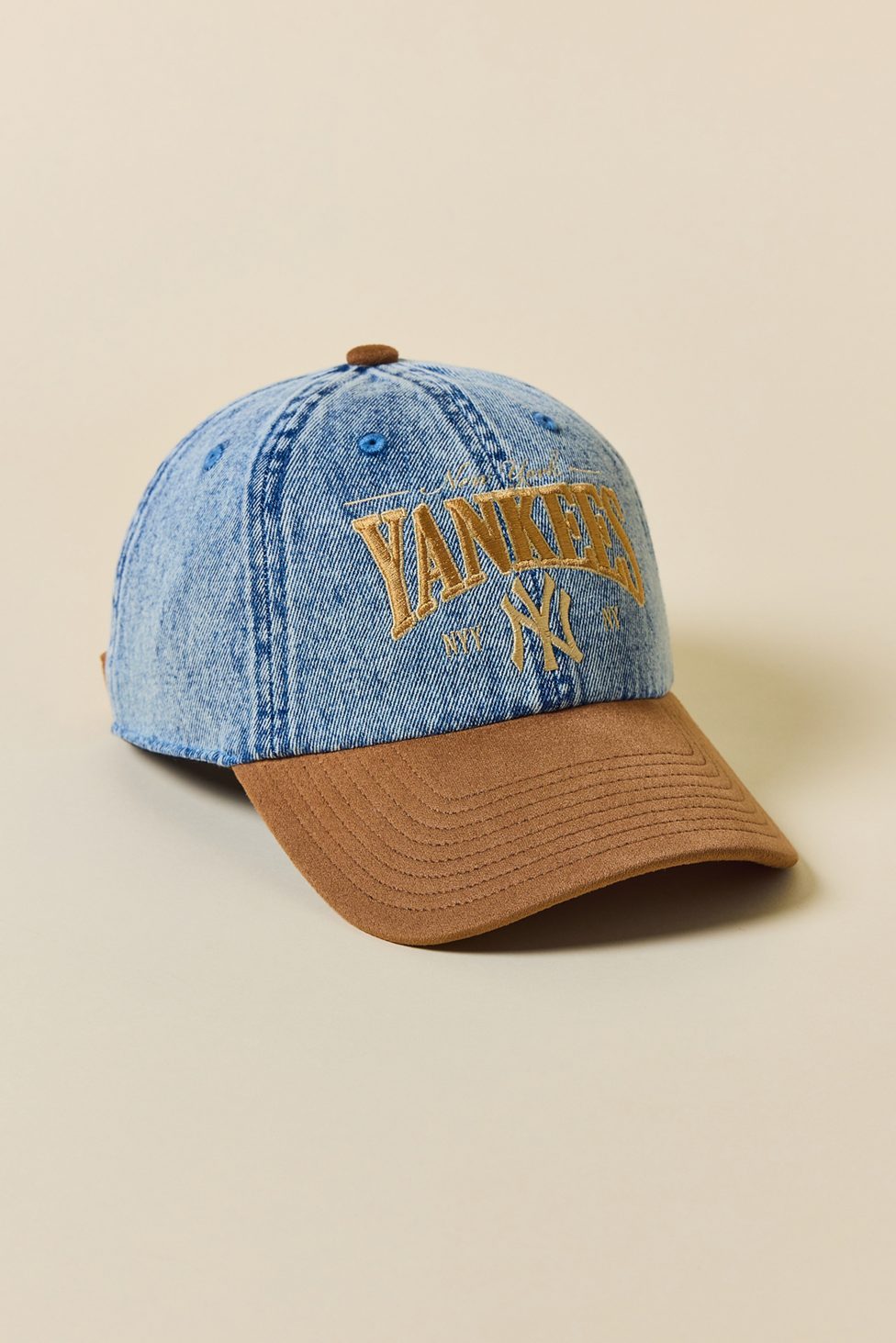 Mitchell & Ness MLB New York Yankees Denim & Faux Suede Dad Hat - Tinted Denim