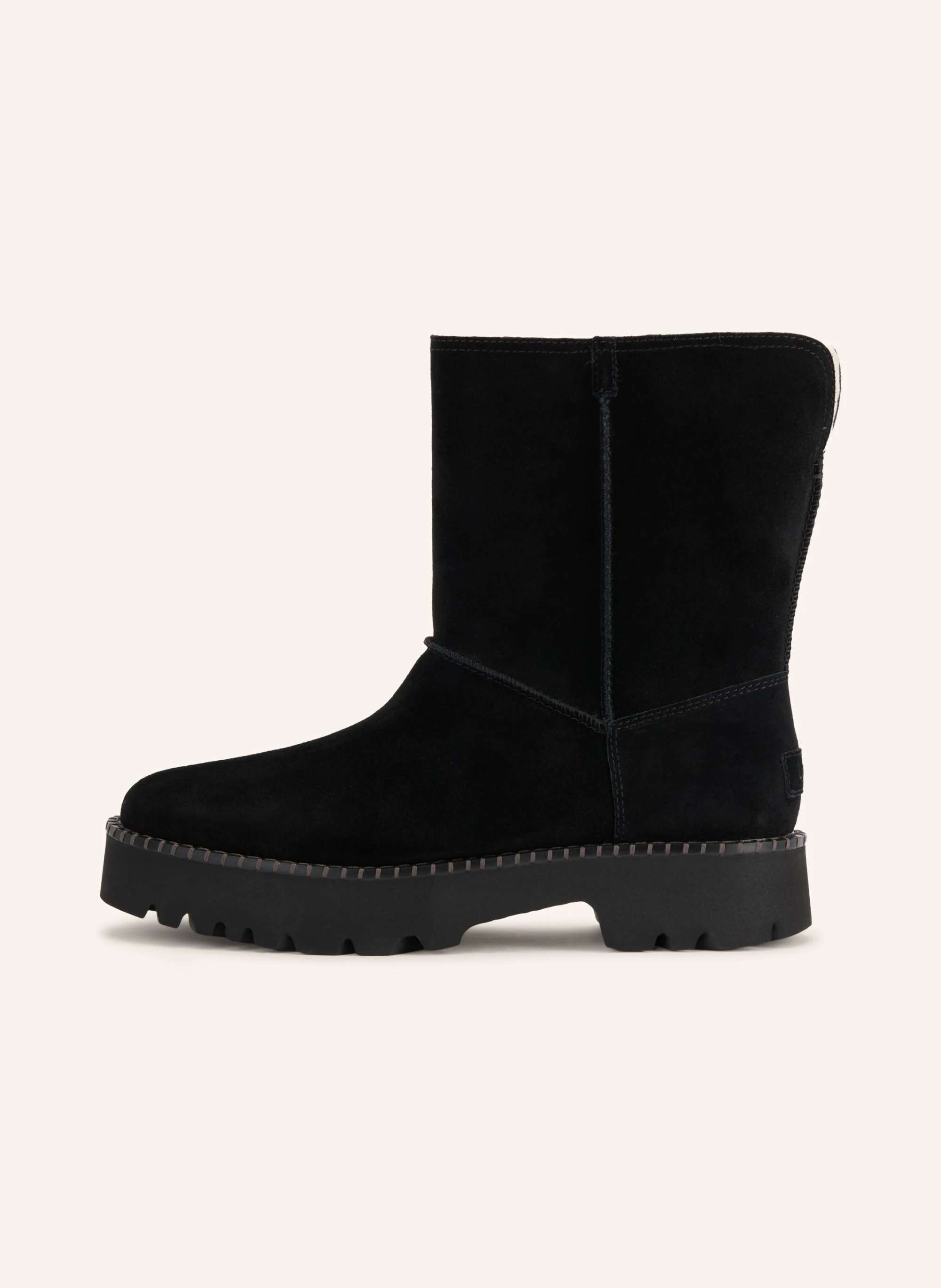 UGG Boots UPTOWNER SHORT – SCHWARZ