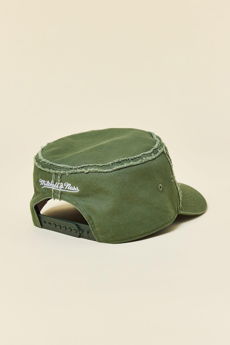 Mitchell & Ness MLB New York Yankees Distressed Scout Hat - Olive