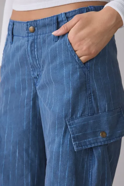 BDG A Cut Above Cropped Wide Leg Pants - Blue Stripe