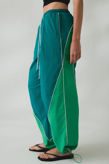 BDG Finish Line Low-Rise Baggy Track Pants - Dark Green
