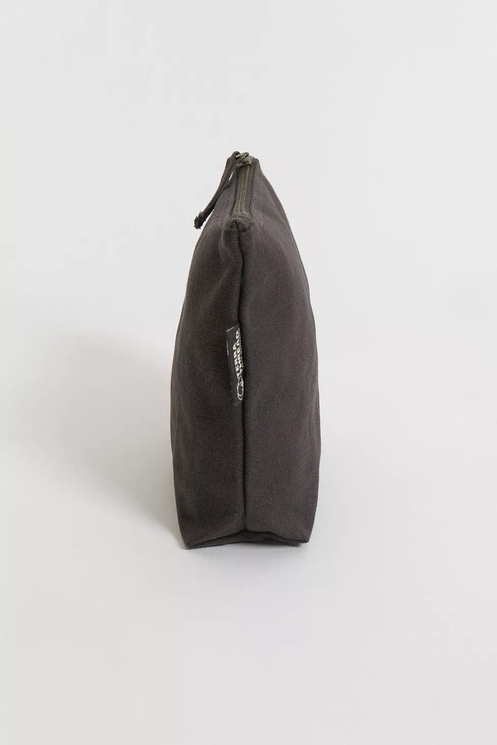 Terra Thread Organic Cotton Canvas Zippered Pouch - Dark Grey
