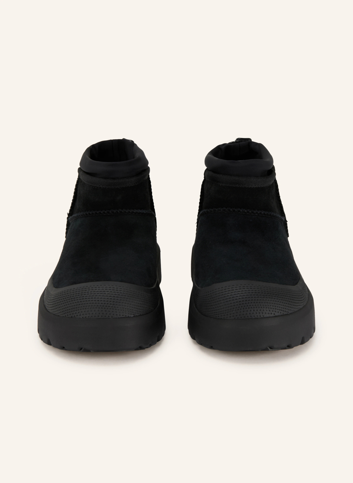 UGG Plateau-Boots CLASSIC ULTRA MINI WEATHER HYBRID – SCHWARZ