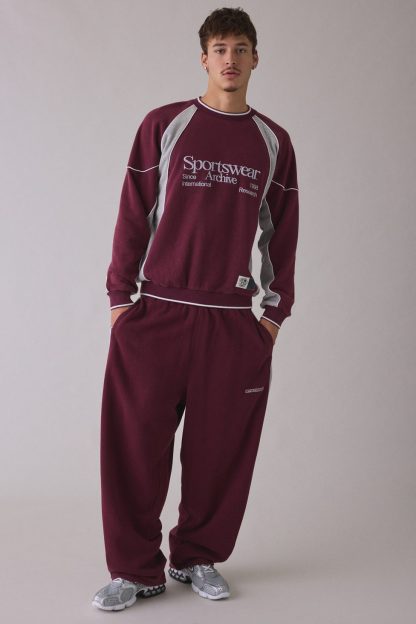 iets frans… Sporty Paneled Crew Neck Sweatshirt - Maroon