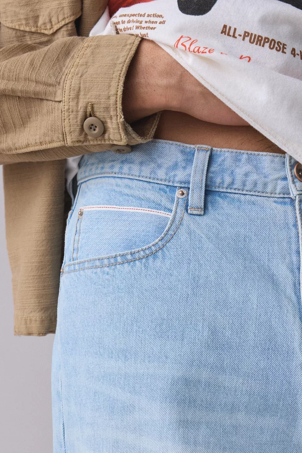 BDG Nitro Premium Selvedge Denim Baggy Fit Jeans - Ancient Light Wash