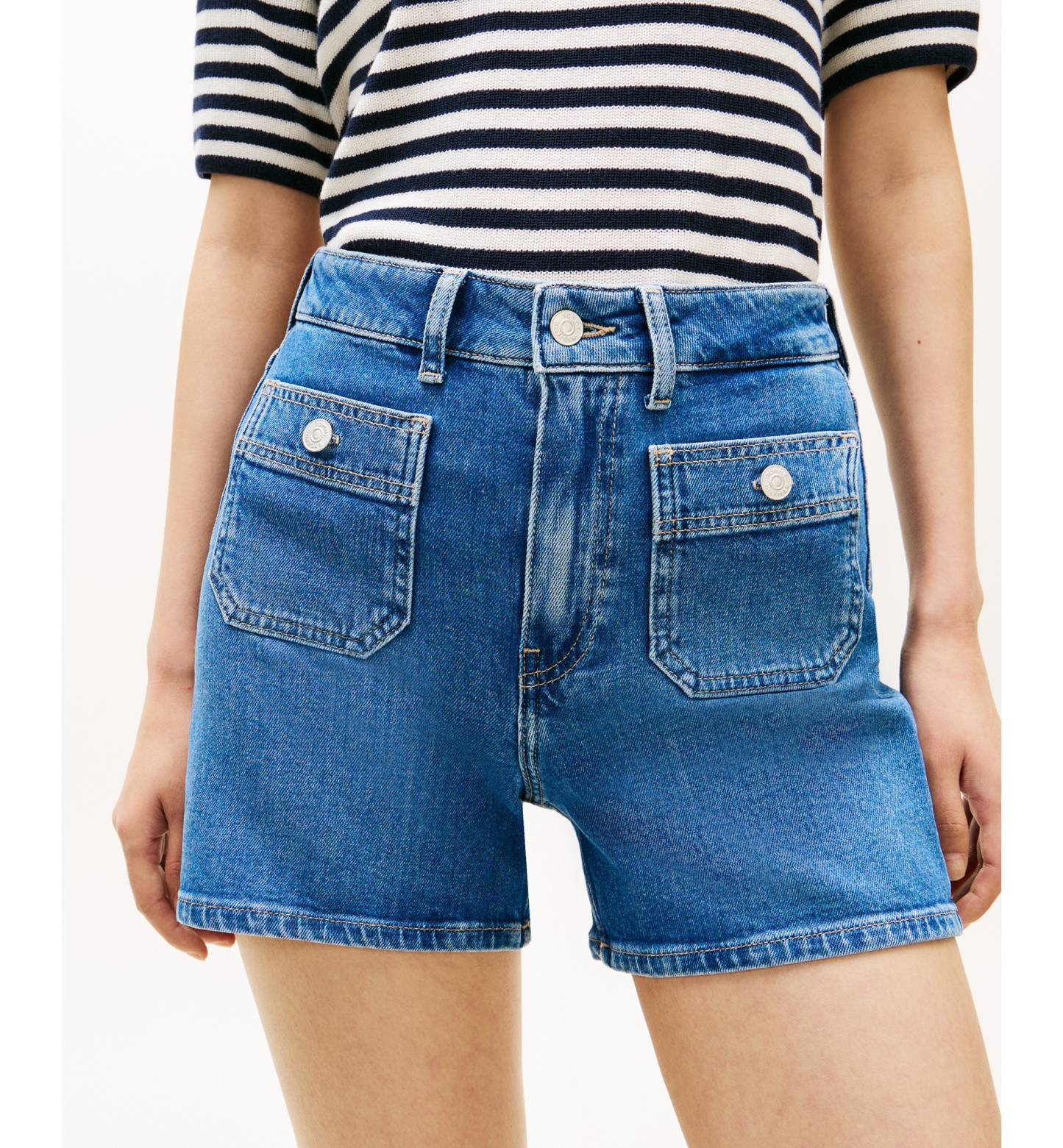 Tommy Hilfiger Women's Denim Patch Pocket Shorts - Nos Mid Blue