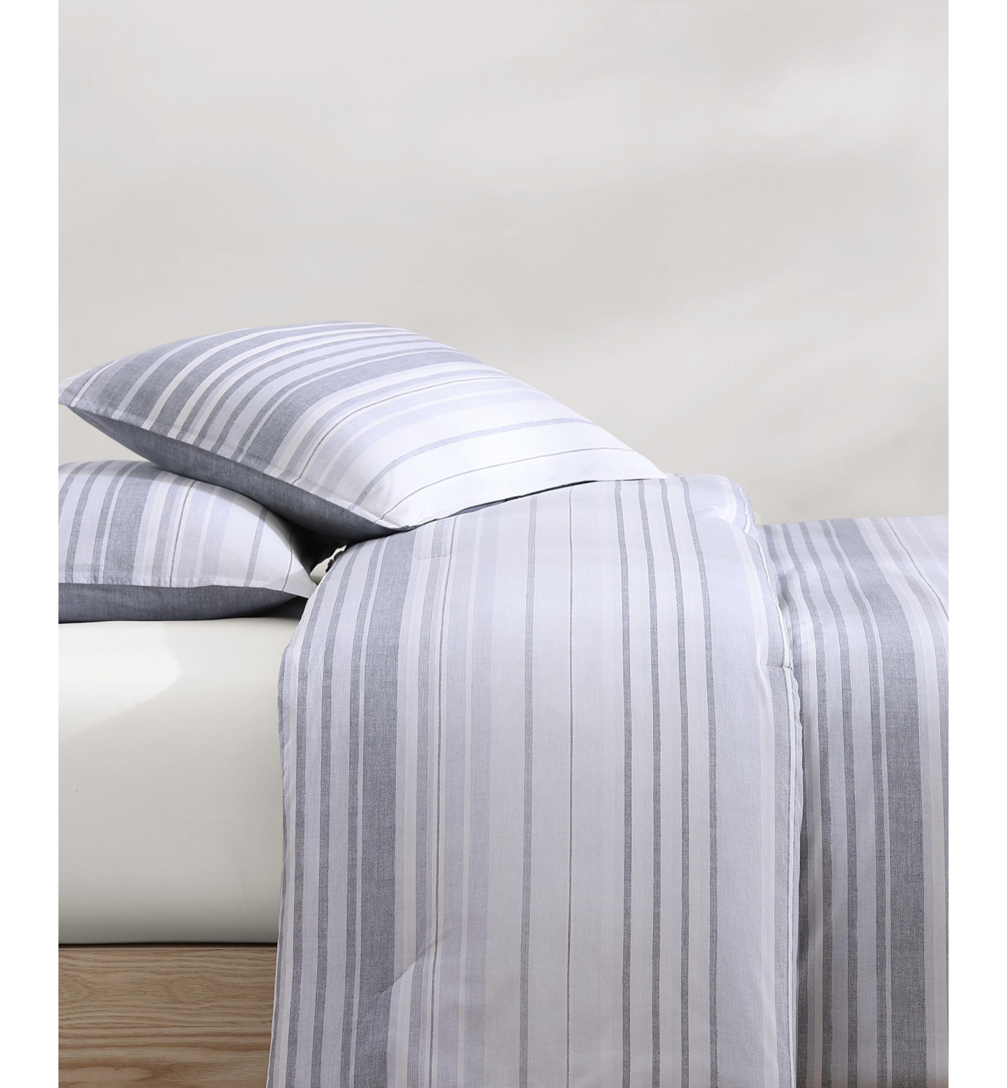 Tommy Hilfiger Bold Stripe Textured Cotton Duvet Cover Set - White, Soft Gray