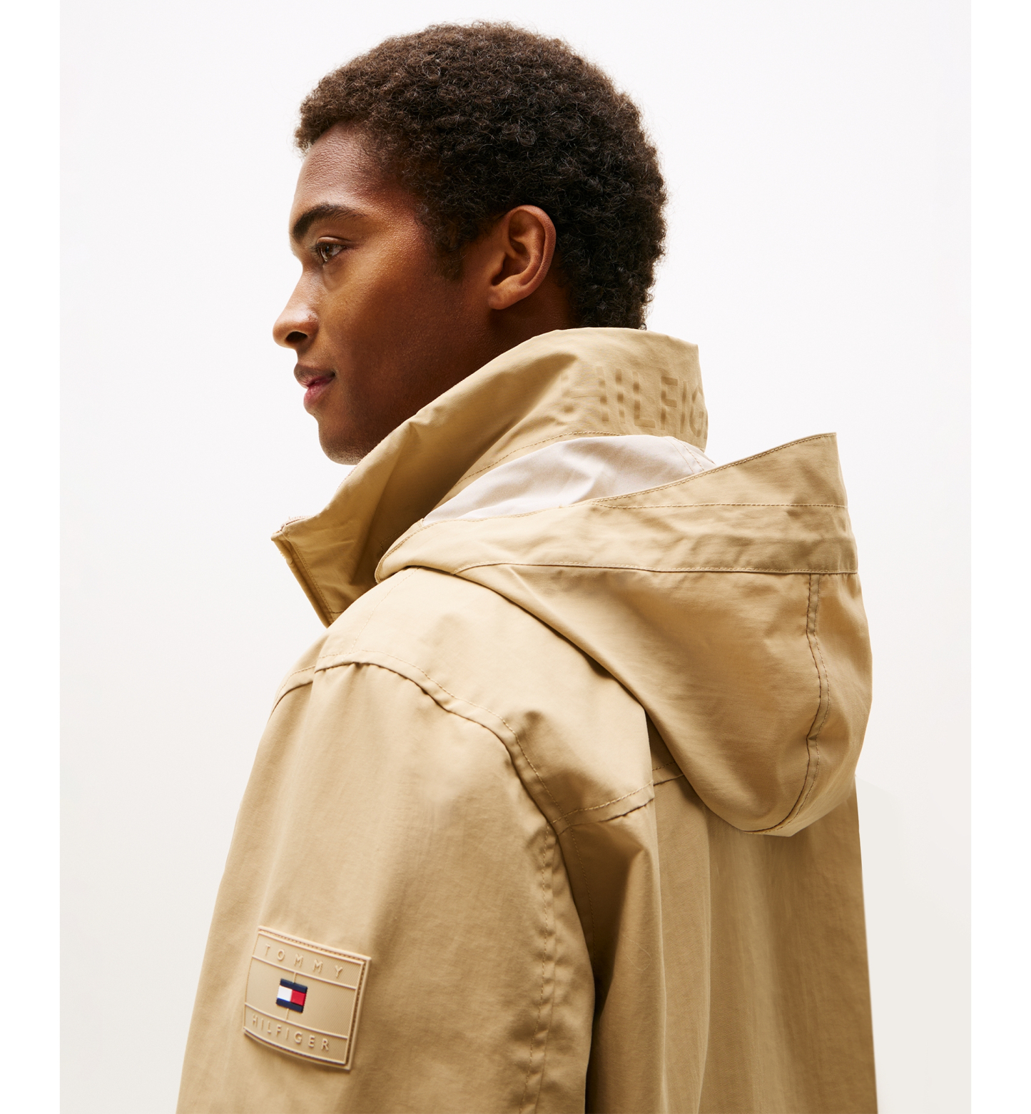 Tommy Hilfiger Men's Regatta Water Resistant Jacket - Desert