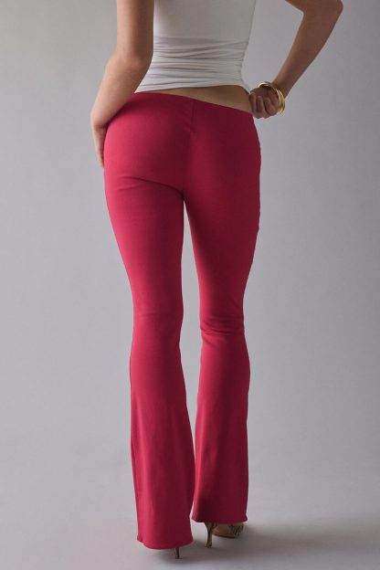 Kimchi Blue Hailey Stretch Pull-On Low-Rise Flare Pants - Red
