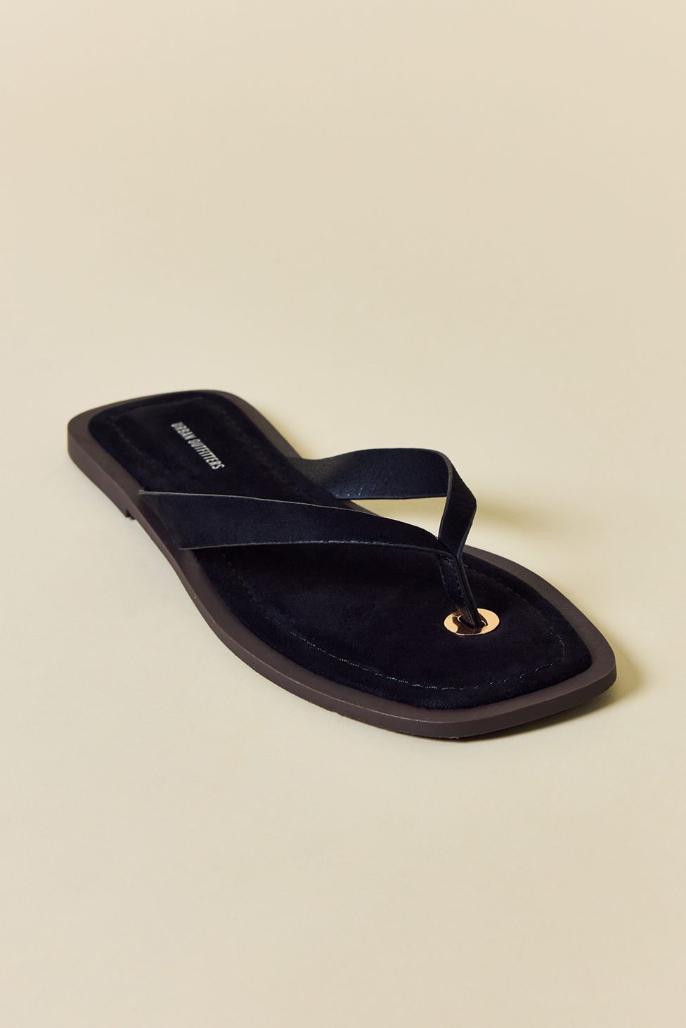 UO Sabrina Suede Thong Sandals - Black